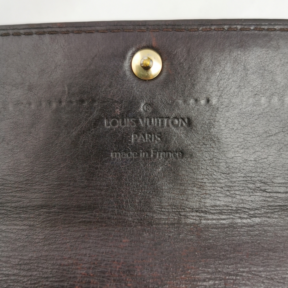 Louis Vuitton Vernis Wallet - Picture 7 of 16